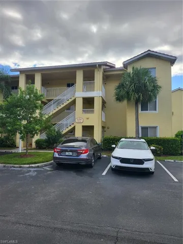 8288 Key Royal Ln 1431, Naples, Florida 34119