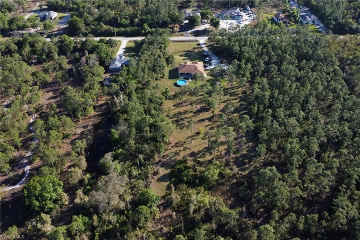 3545  72nd NE AVE, Naples, FL 34120