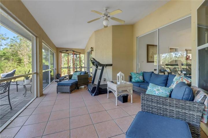 3545  72nd NE AVE, Naples, FL 34120