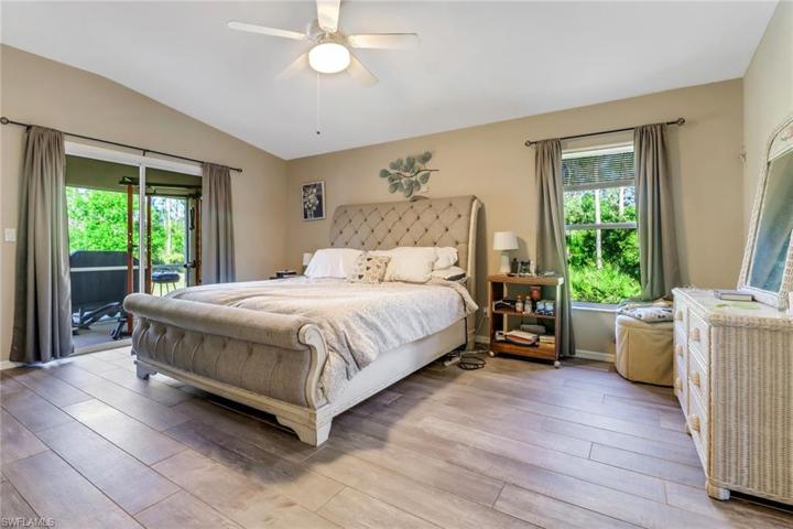 3545  72nd NE AVE, Naples, FL 34120