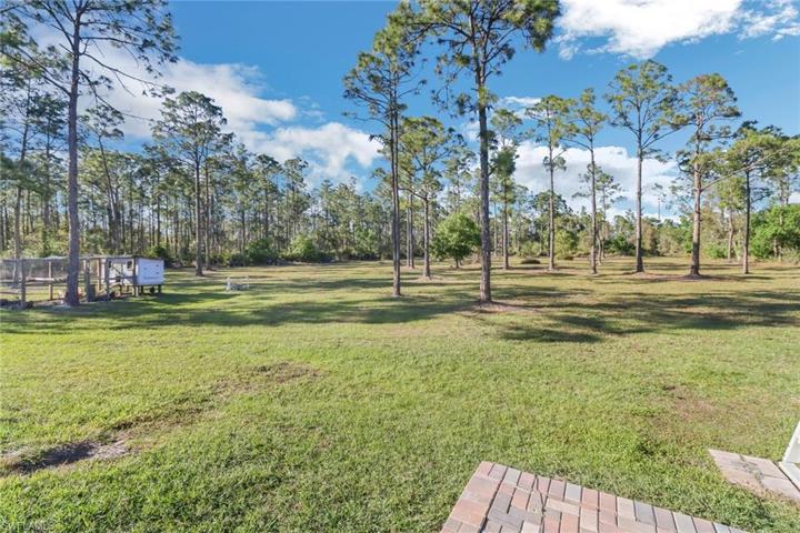 3545  72nd NE AVE, Naples, FL 34120