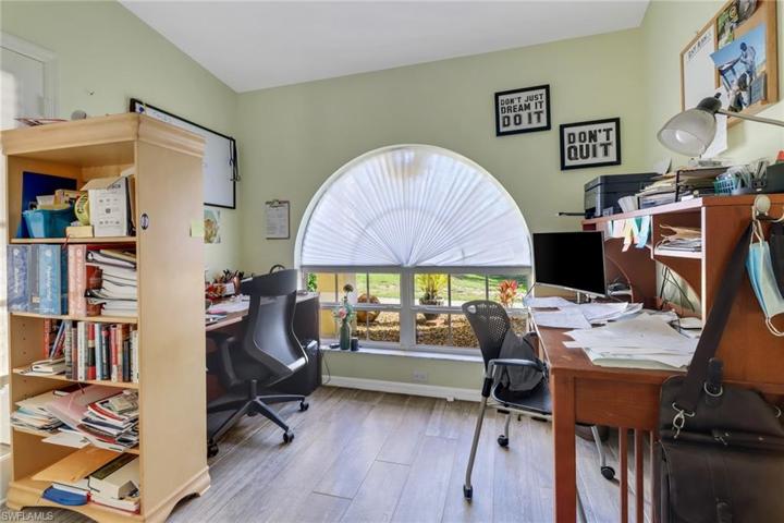 3545  72nd NE AVE, Naples, FL 34120