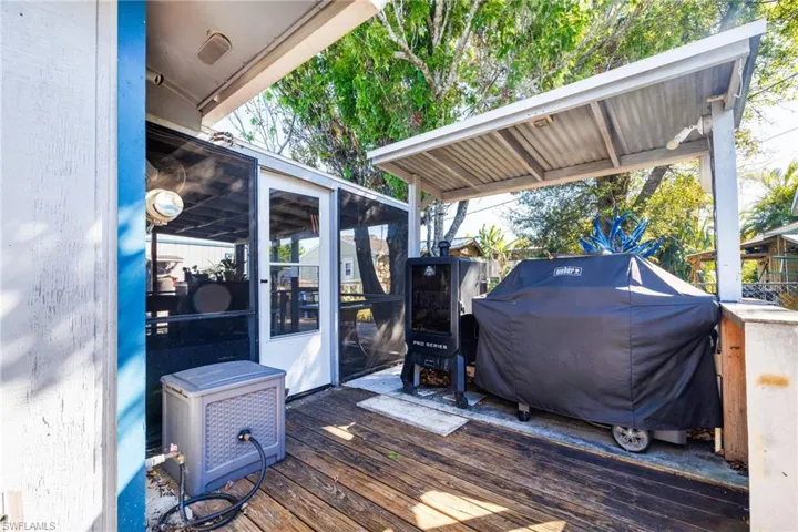 Deck with grilling area