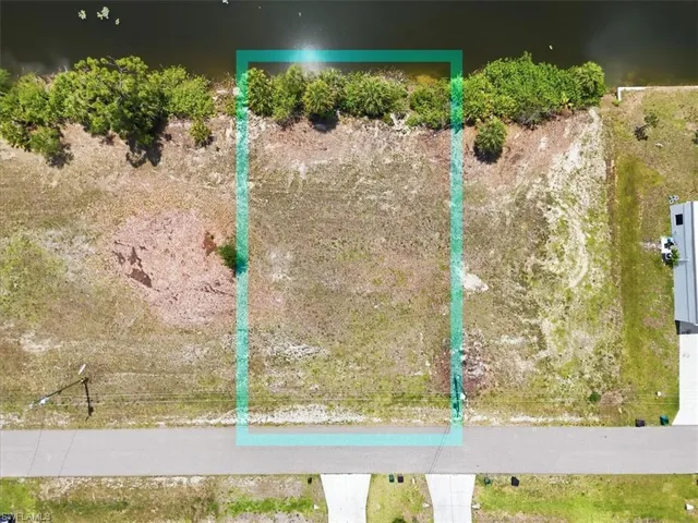 3000 Ne 1st Pl, Cape Coral, Florida 33909