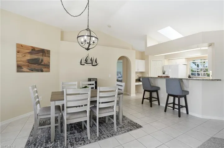 4925 Sorrento Ct, Cape Coral, Florida 33904