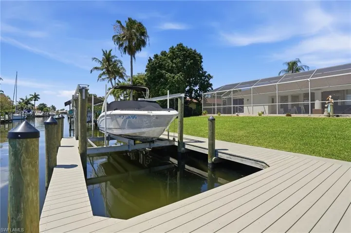 4925 Sorrento Ct, Cape Coral, Florida 33904