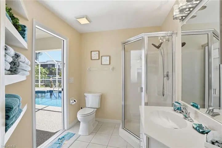 4925 Sorrento Ct, Cape Coral, Florida 33904