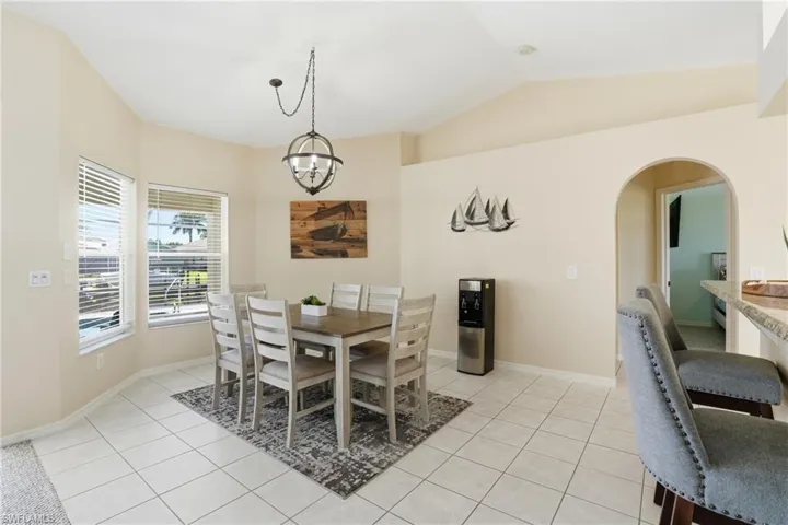 4925 Sorrento Ct, Cape Coral, Florida 33904