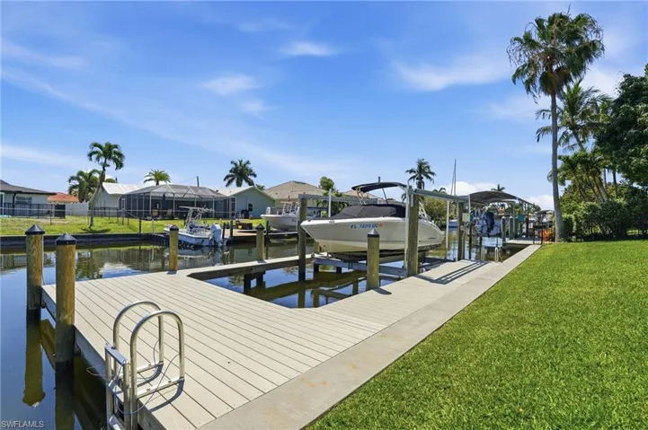 4925 Sorrento Ct, Cape Coral, Florida 33904
