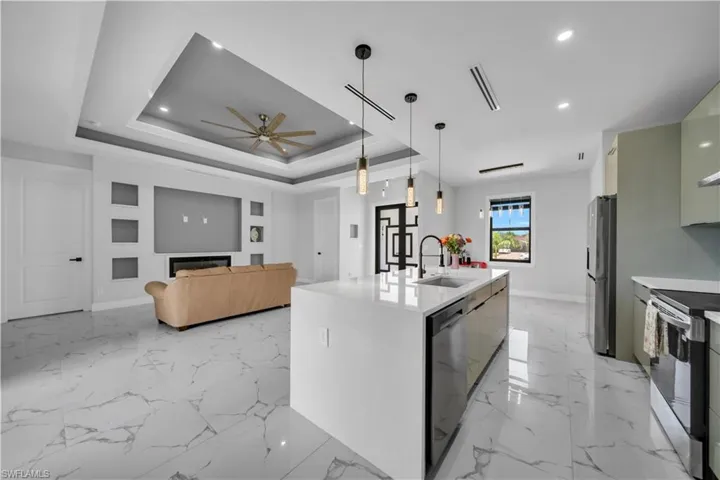 1128 Nelson Rd N, Cape Coral, Florida 33993