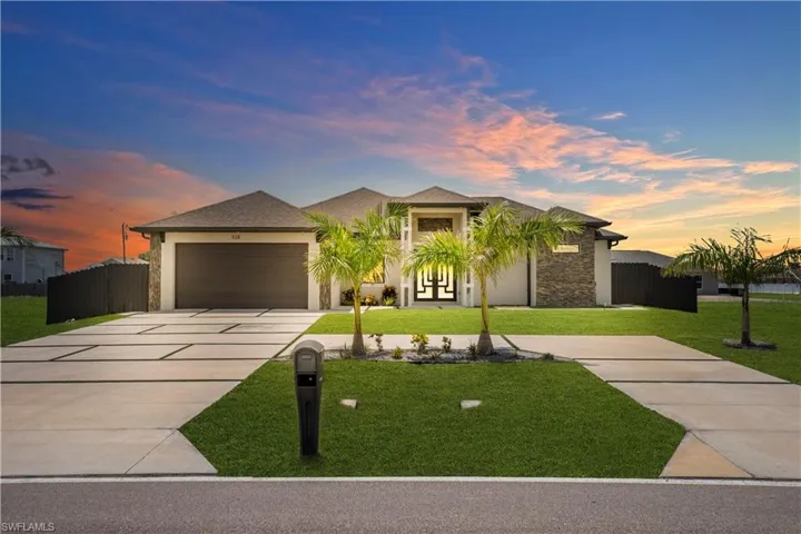 1128 Nelson Rd N, Cape Coral, Florida 33993