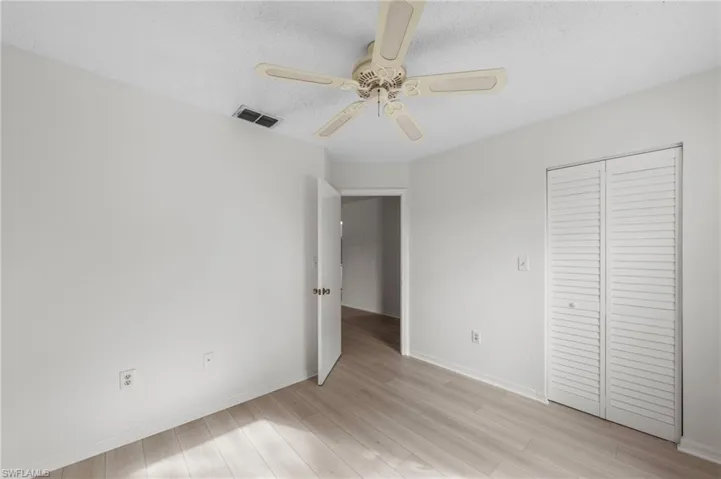 9265 Lake Park Dr 201, Fort Myers, Florida 33919
