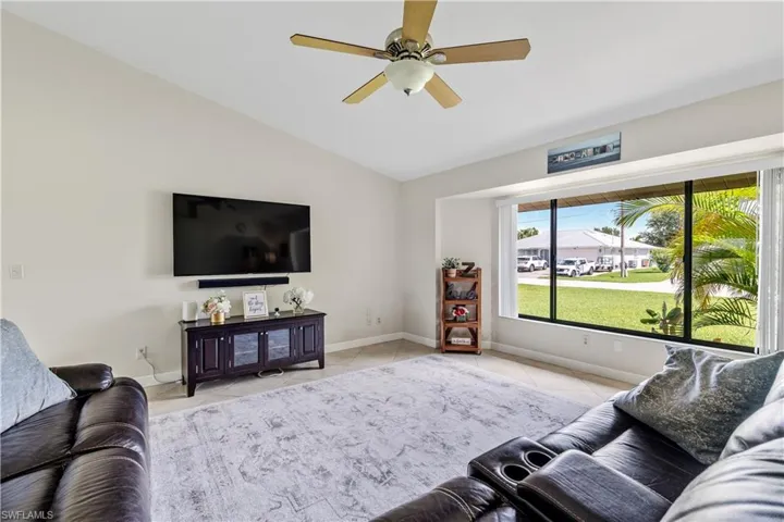 226 Sw 44th Ter, Cape Coral, Florida 33914