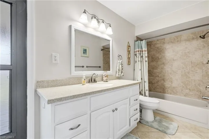 226 Sw 44th Ter, Cape Coral, Florida 33914