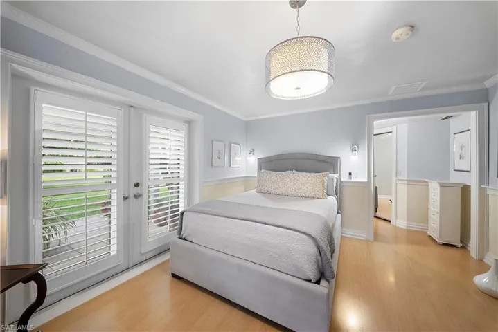 8713 Crest Ln, Fort Myers, Florida 33907