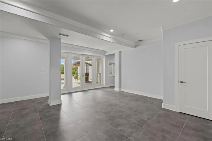 Bonus Room on the 1st Floor