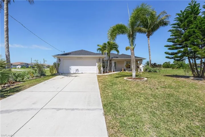 3928 Nw 41st Pl, Cape Coral, Florida 33993