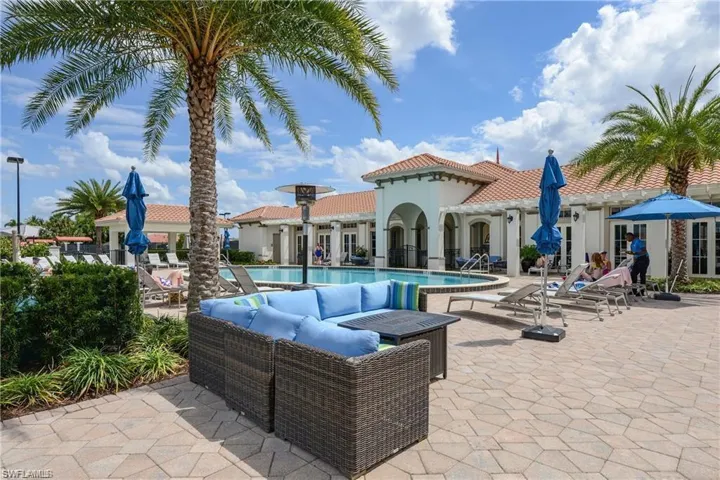 11041 Corsia Trieste Way 204, Bonita Springs, Florida 34135