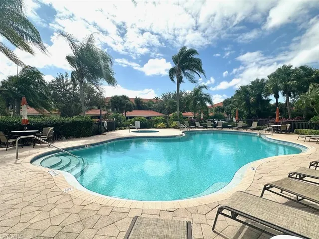 11041 Corsia Trieste Way 204, Bonita Springs, Florida 34135