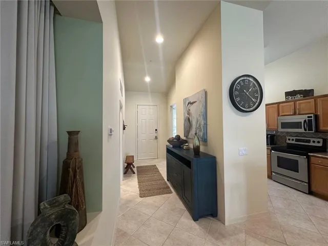11041 Corsia Trieste Way 204, Bonita Springs, Florida 34135