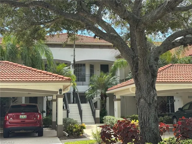 11041 Corsia Trieste Way 204, Bonita Springs, Florida 34135