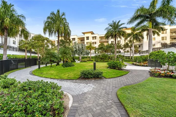Courtyard Park - View 1