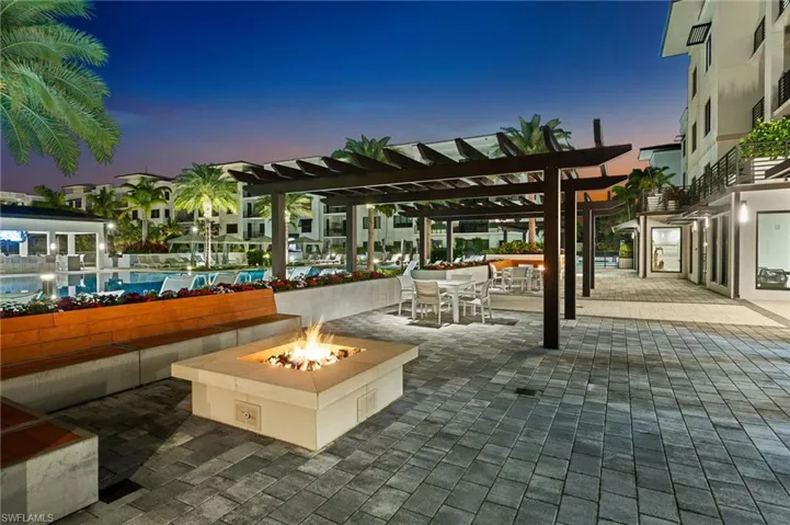 Outdoor Seating - NIGHT