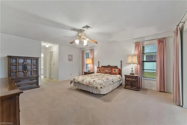 315 Se 20th Ct, Cape Coral, Florida 33990