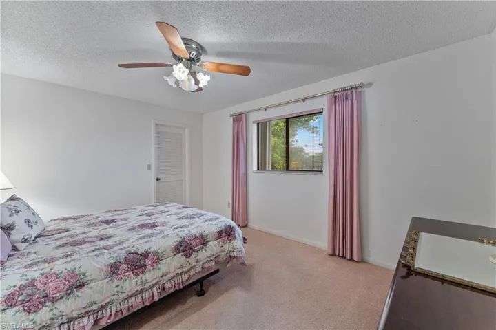 315 Se 20th Ct, Cape Coral, Florida 33990