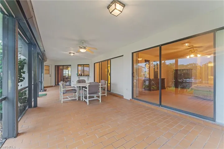 315 Se 20th Ct, Cape Coral, Florida 33990