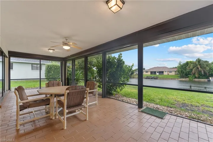 315 Se 20th Ct, Cape Coral, Florida 33990