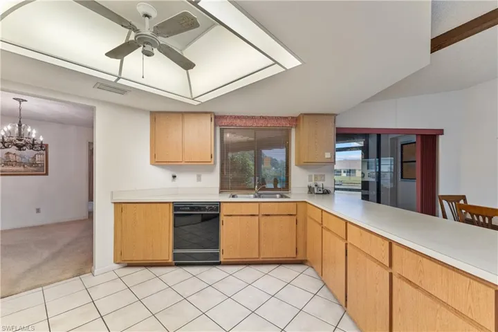315 Se 20th Ct, Cape Coral, Florida 33990