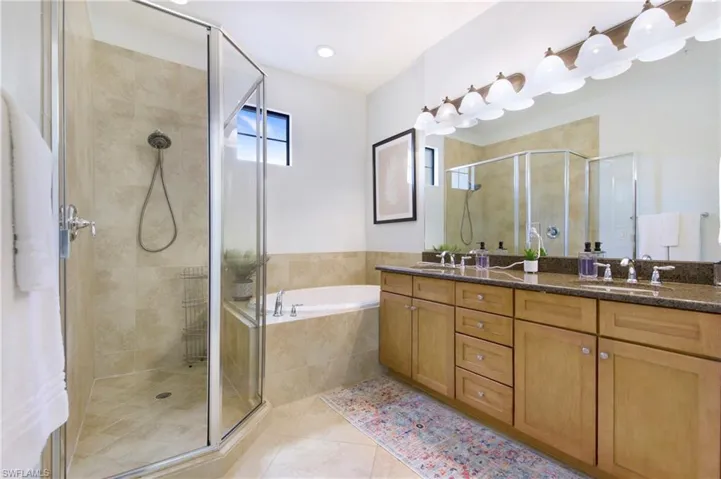 9064 Capistrano St N 5002, Naples, Florida 34113