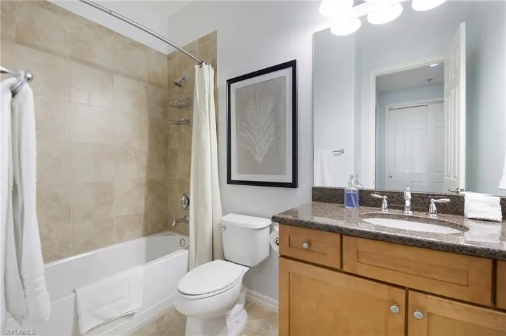 9064 Capistrano St N 5002, Naples, Florida 34113