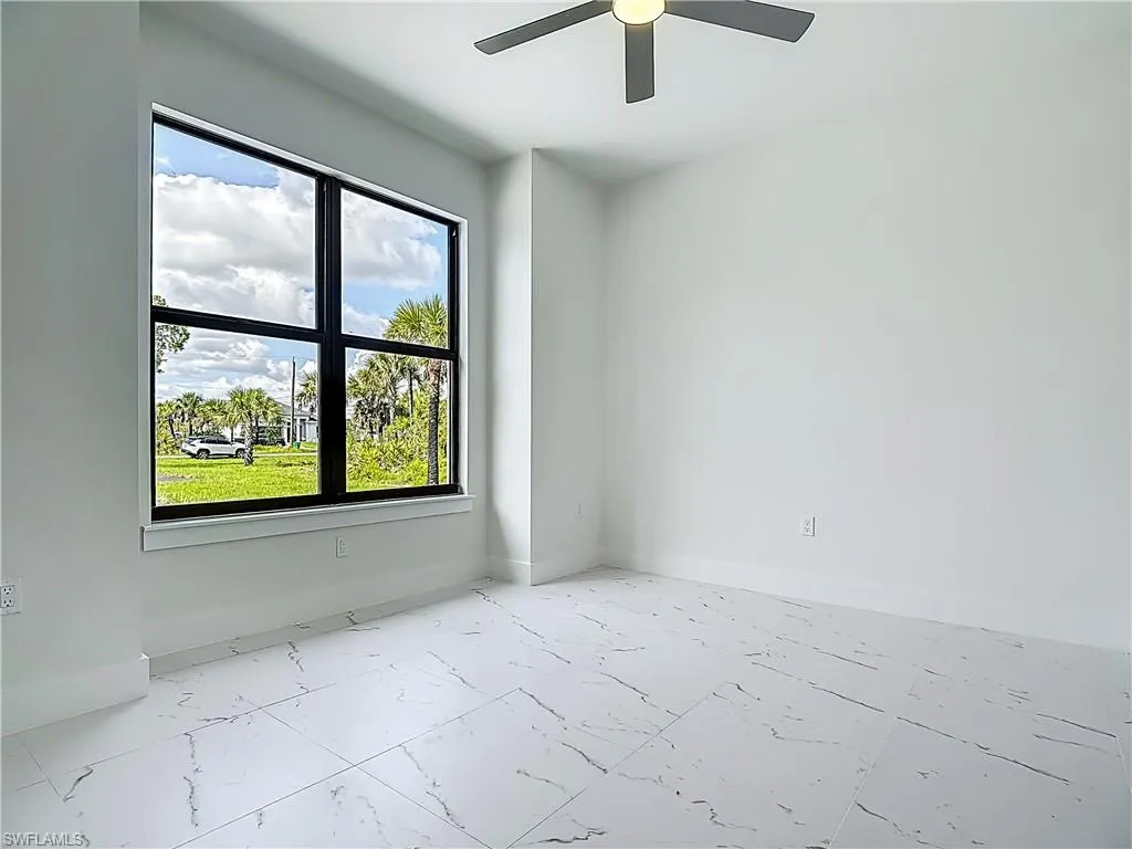 2707 36TH AVE, Naples, FL 34117,225063397