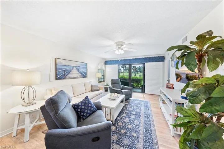805  Augusta  BLVD, Naples, FL 34113