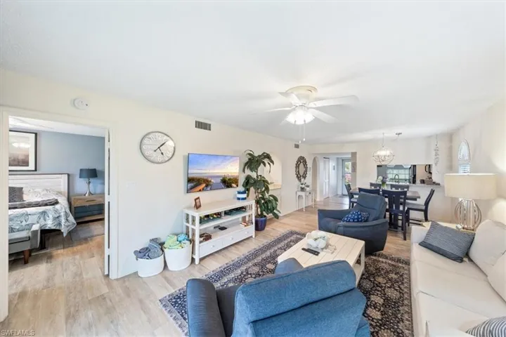805  Augusta  BLVD, Naples, FL 34113