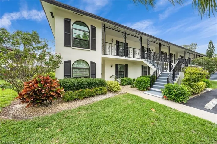 805  Augusta  BLVD, Naples, FL 34113