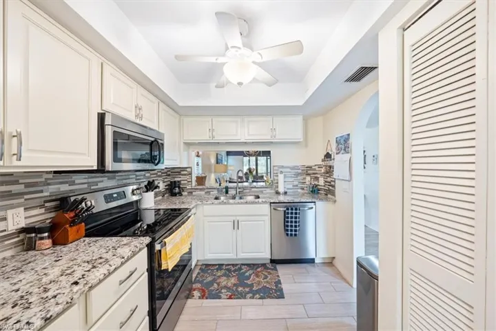 805  Augusta  BLVD, Naples, FL 34113
