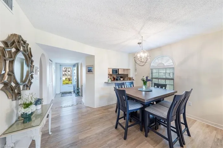 805  Augusta  BLVD, Naples, FL 34113