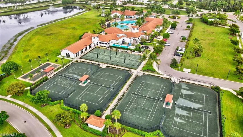 Ariel view of pickleball and tennis courts.