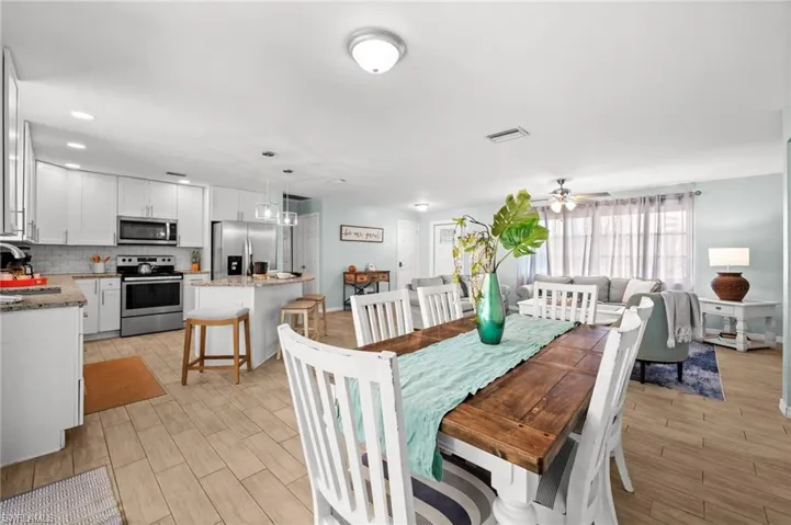 531 Se 36th St, Cape Coral, Florida 33904