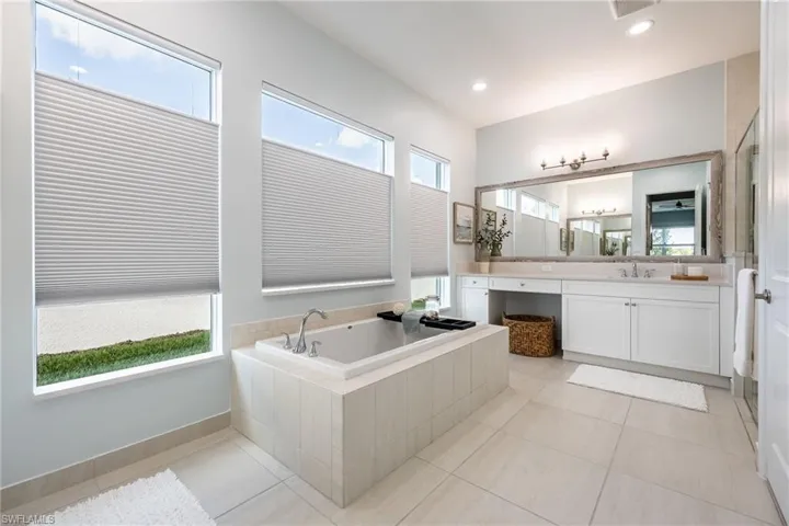 Wow and this picture doesn't even show the shower and second sink