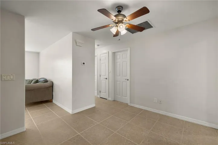 Flex room