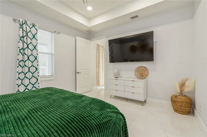 622 Ne 3rd Ave, Cape Coral Fl 33909