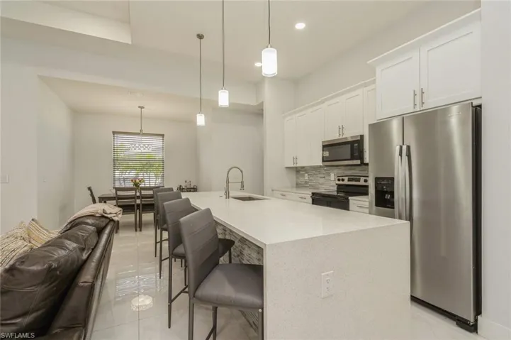 622 Ne 3rd Ave, Cape Coral Fl 33909