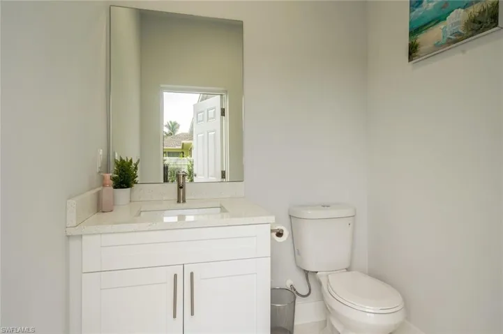 622 Ne 3rd Ave, Cape Coral Fl 33909
