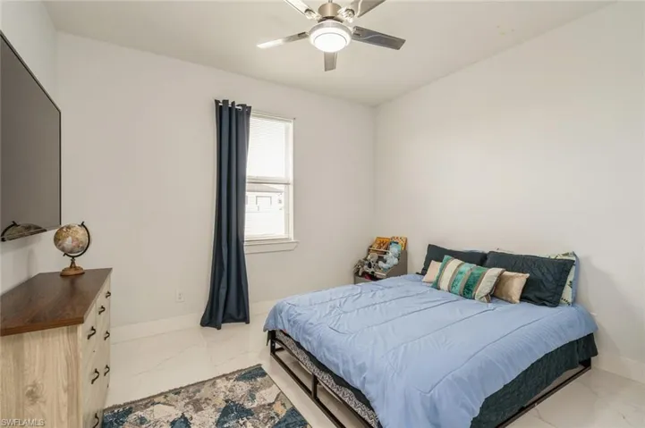 622 Ne 3rd Ave, Cape Coral Fl 33909