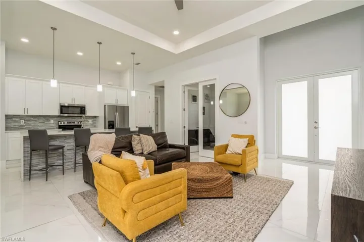 622 Ne 3rd Ave, Cape Coral Fl 33909