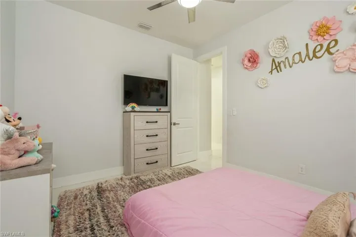 622 Ne 3rd Ave, Cape Coral Fl 33909